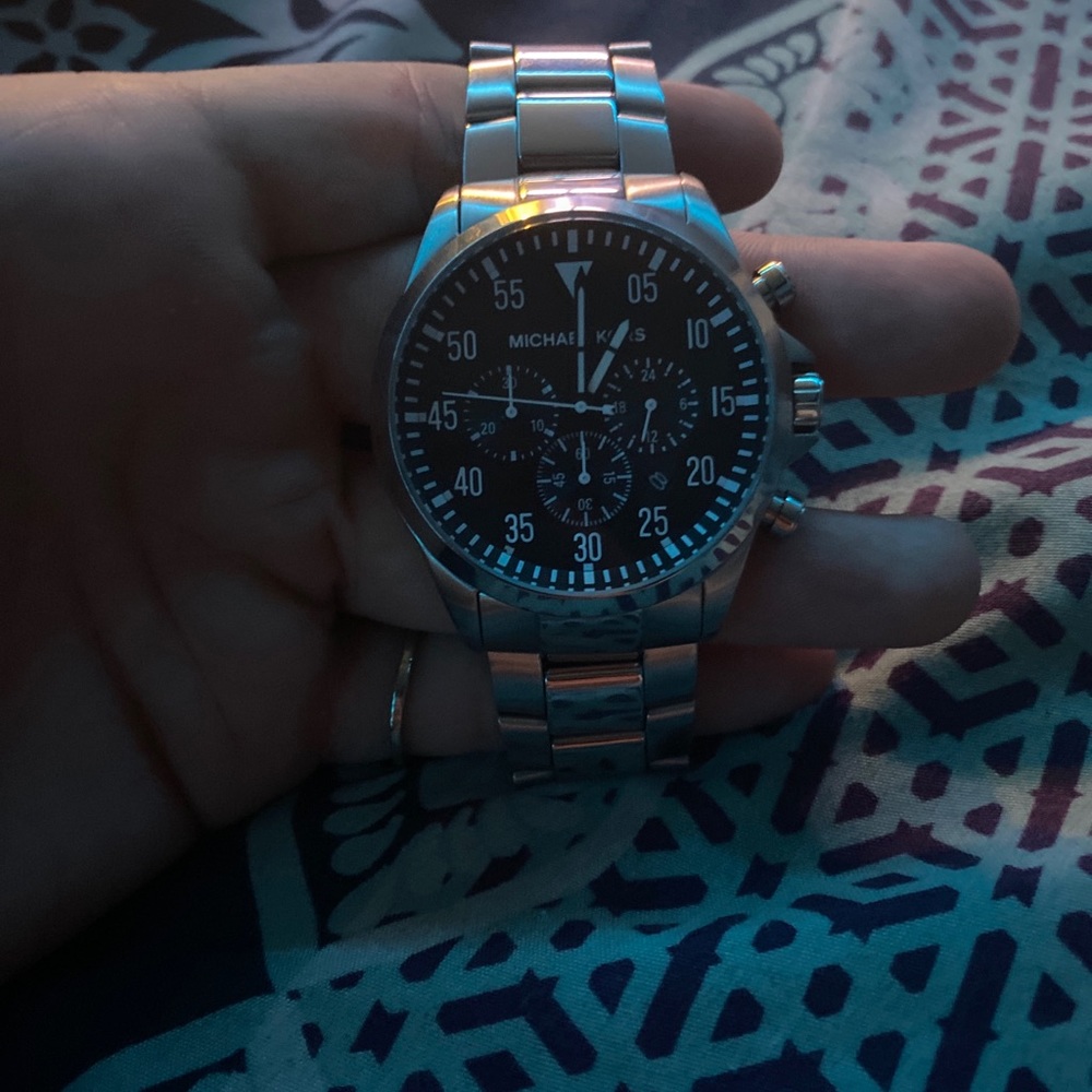 silver Mk watch - Picture 6 of 6